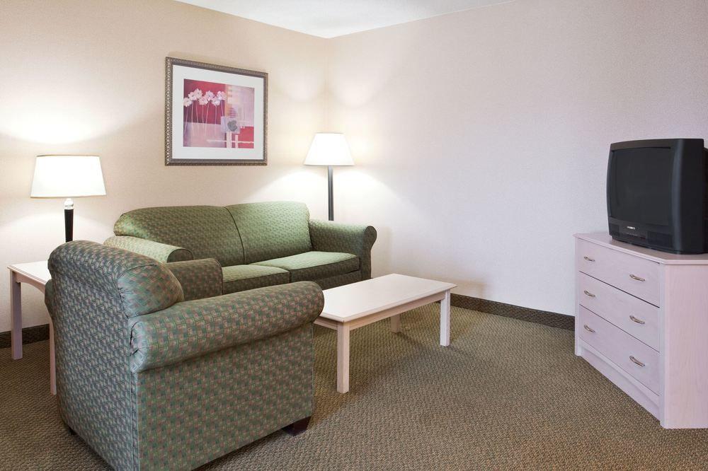 Holiday Inn Express Vermilion By Ihg Extérieur photo