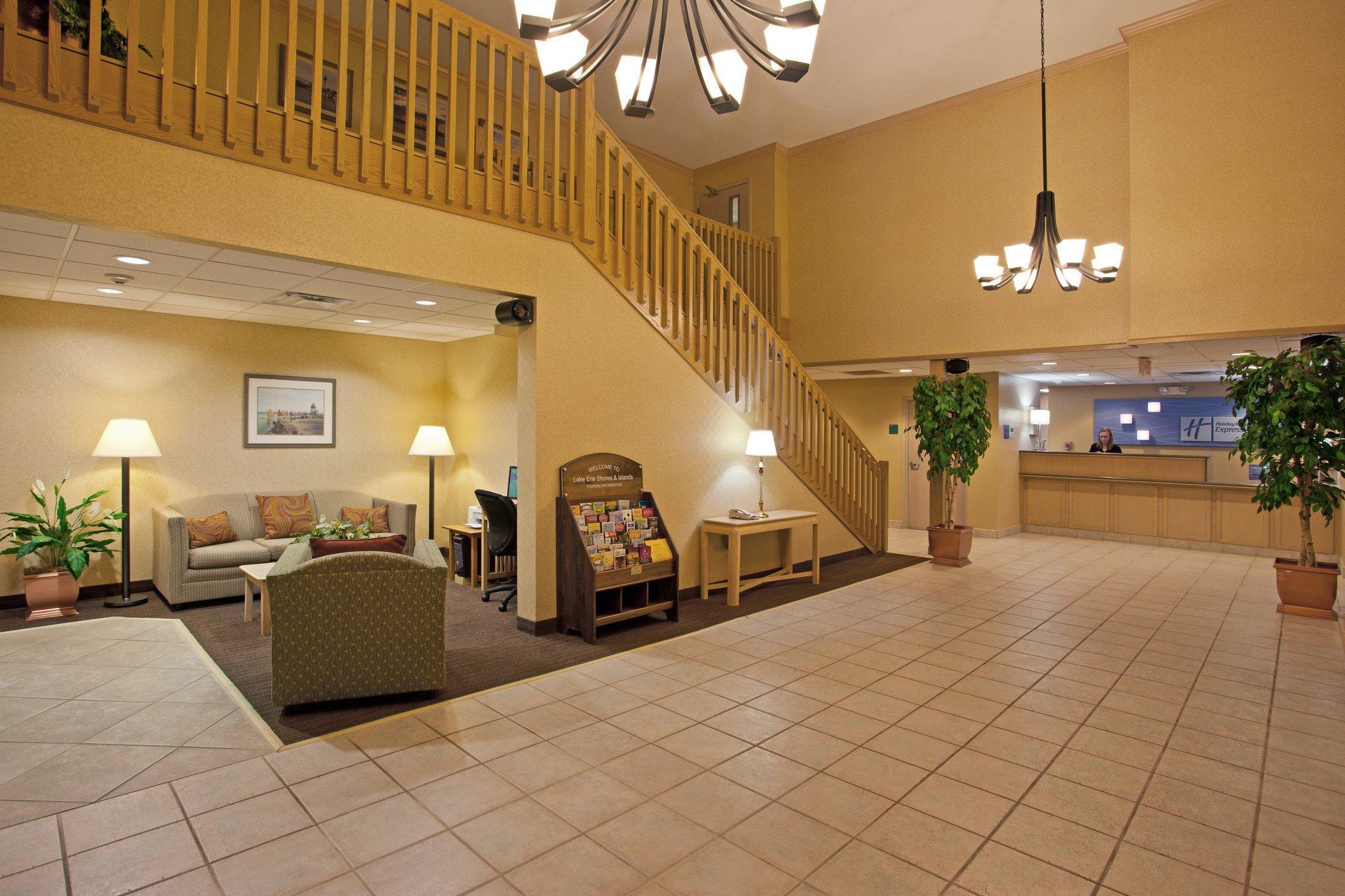 Holiday Inn Express Vermilion By Ihg Extérieur photo